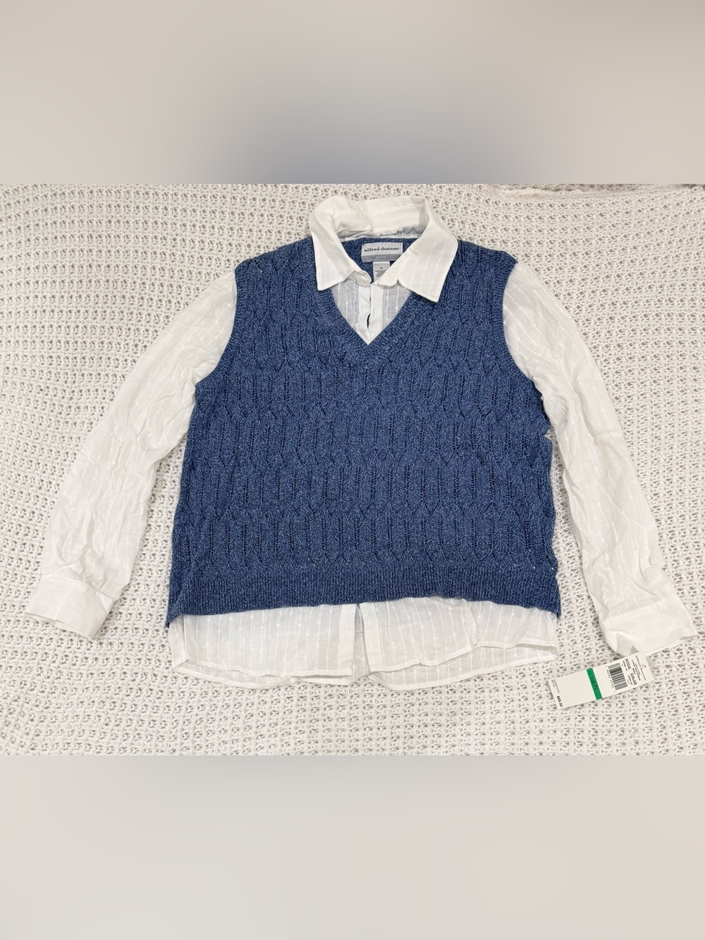 Alfred dunner Lake Victoria Collared Vest Two in One Sweater in blue size PL